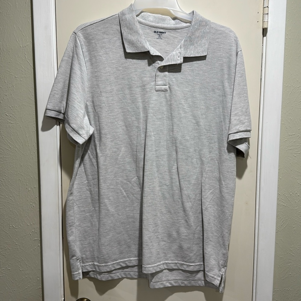 Men’s Gray Polo